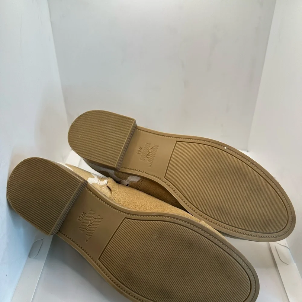 Toms Tan Ankle Boots with Elastic Panels and Low Heel